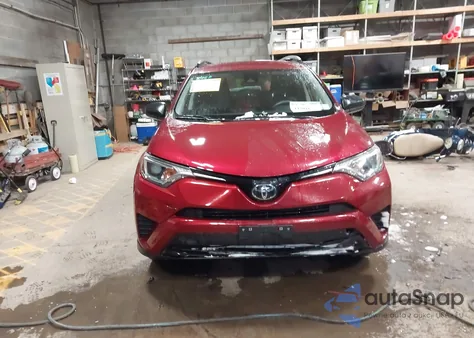 2018 Toyota Rav4 Le из США, поврежденный, VIN JTMBFREV0JD251319